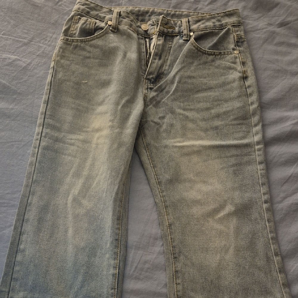 Wide Leg Distressed Ankle Jeans